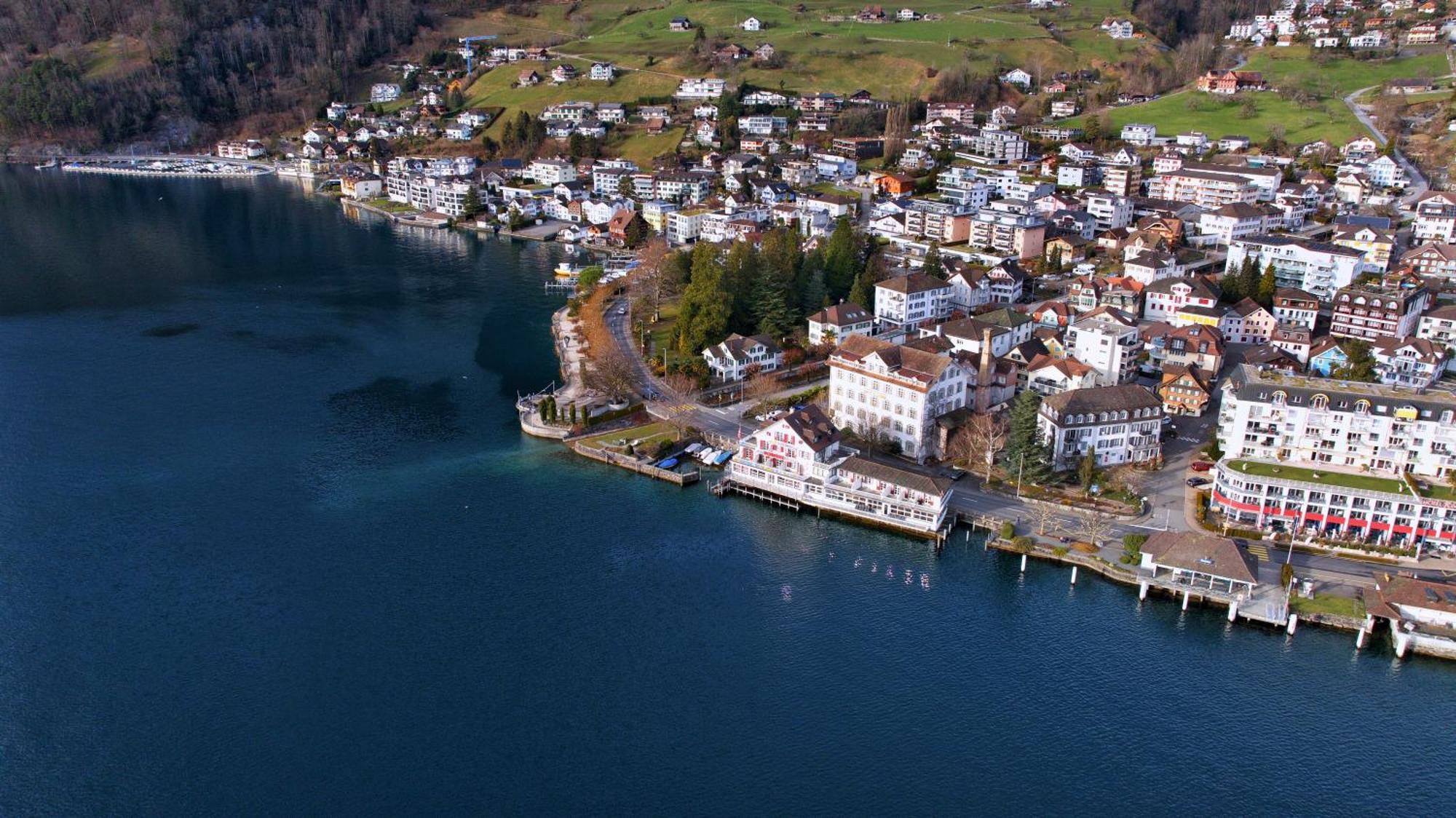 Seehotel Schwert Gersau Exteriör bild