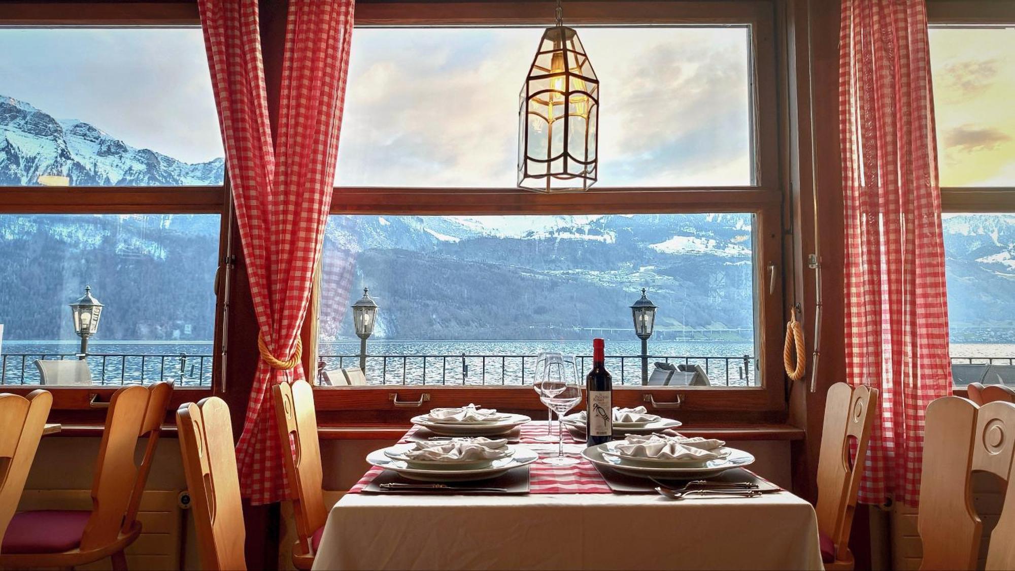 Seehotel Schwert Gersau Exteriör bild