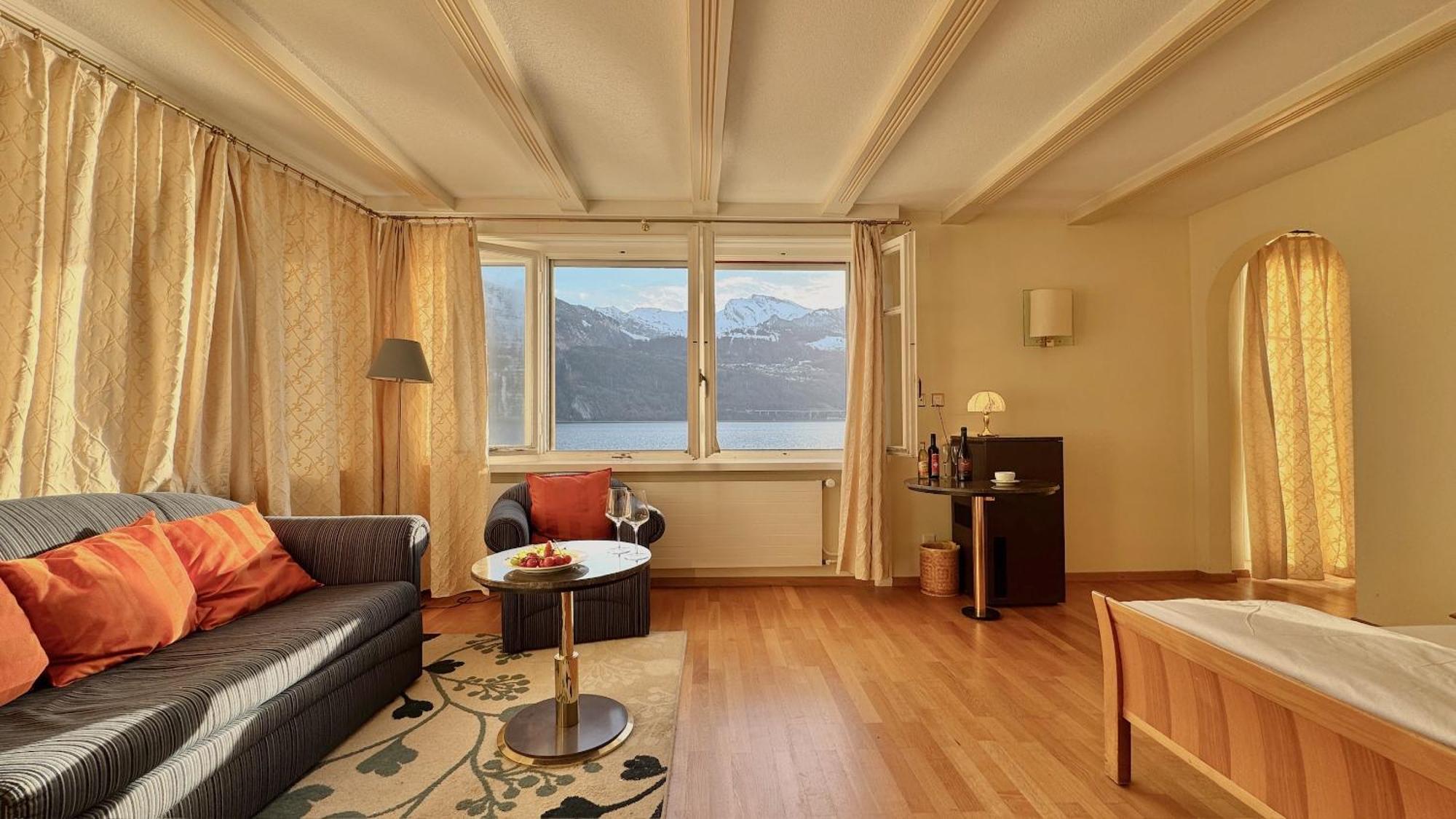 Seehotel Schwert Gersau Exteriör bild
